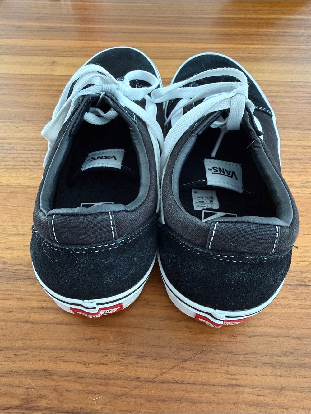 NWOT Vans old Skool Women’s size 10 - Picture 4 of 4